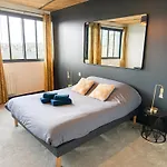 Magnifique Loft Urbain Centre, Gare Et Parking Prive