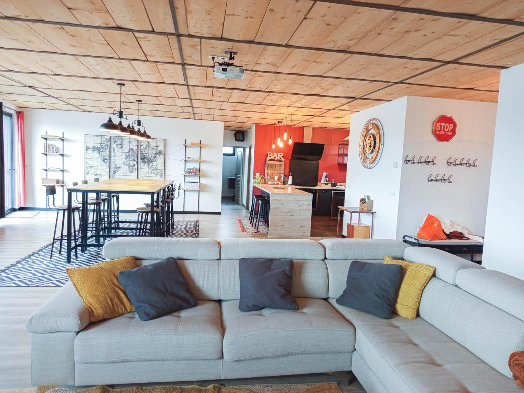 Appartement Magnifique Loft Urbain Centre, Gare Et Parking Prive