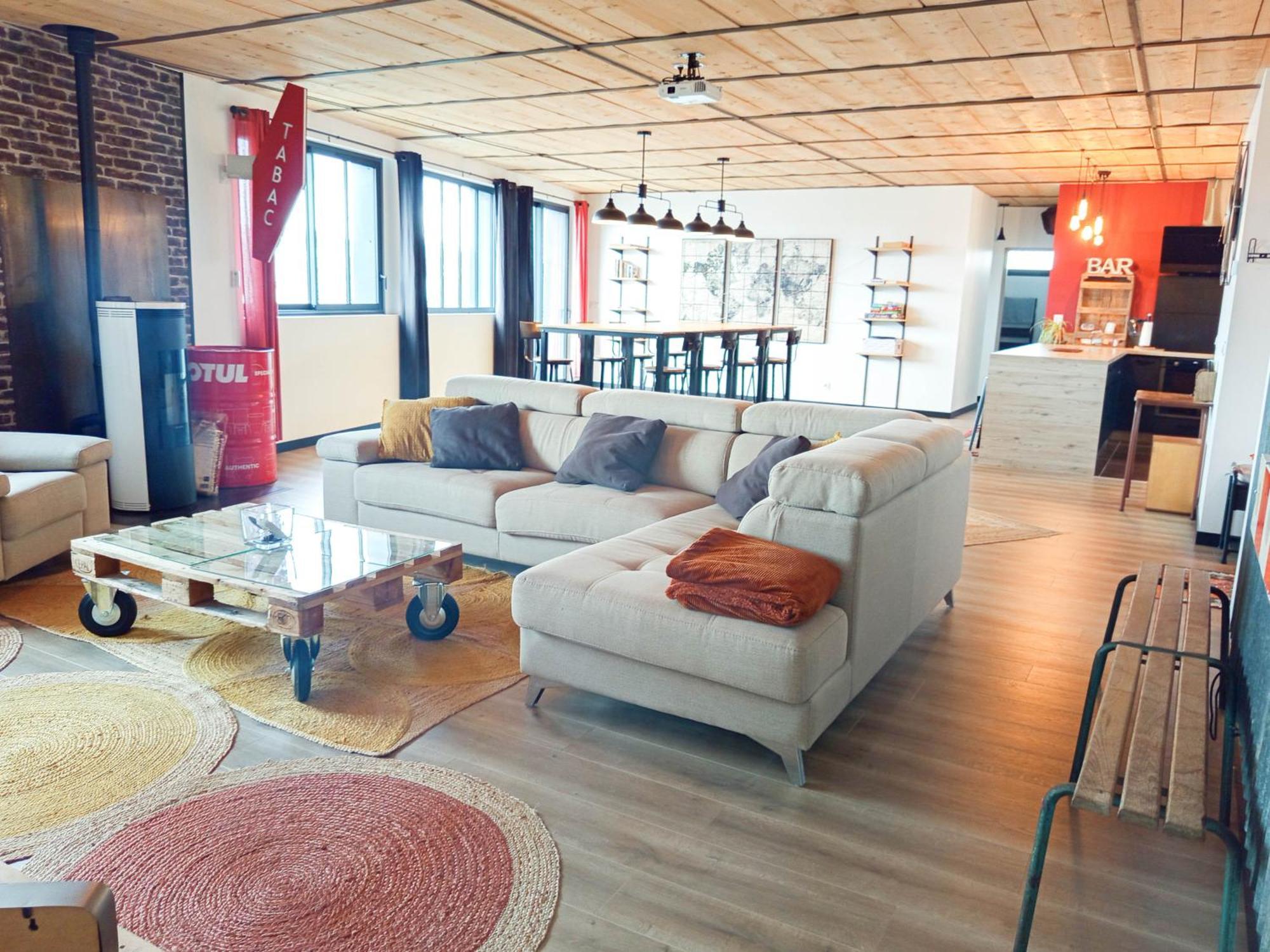 Magnifique Loft Urbain Centre, Gare Et Parking Prive Appartement *