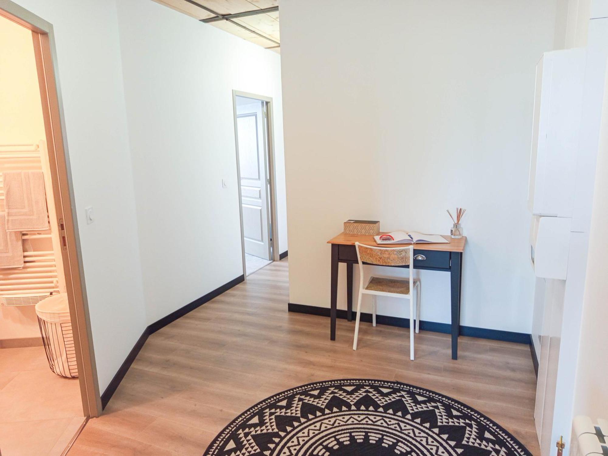 Magnifique Loft Urbain Centre, Gare Et Parking Prive Le Mans