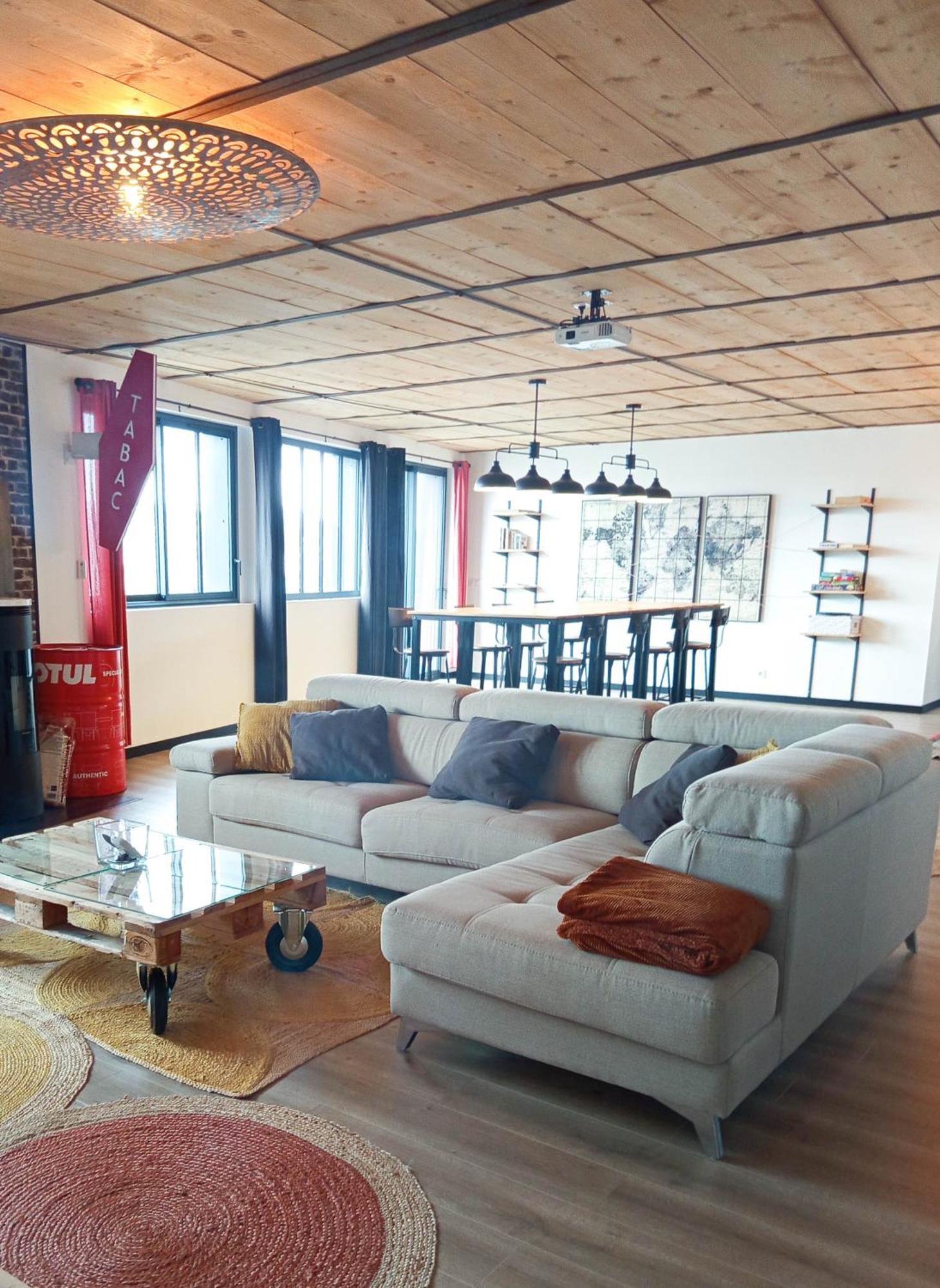 Magnifique Loft Urbain Centre, Gare Et Parking Prive Appartement