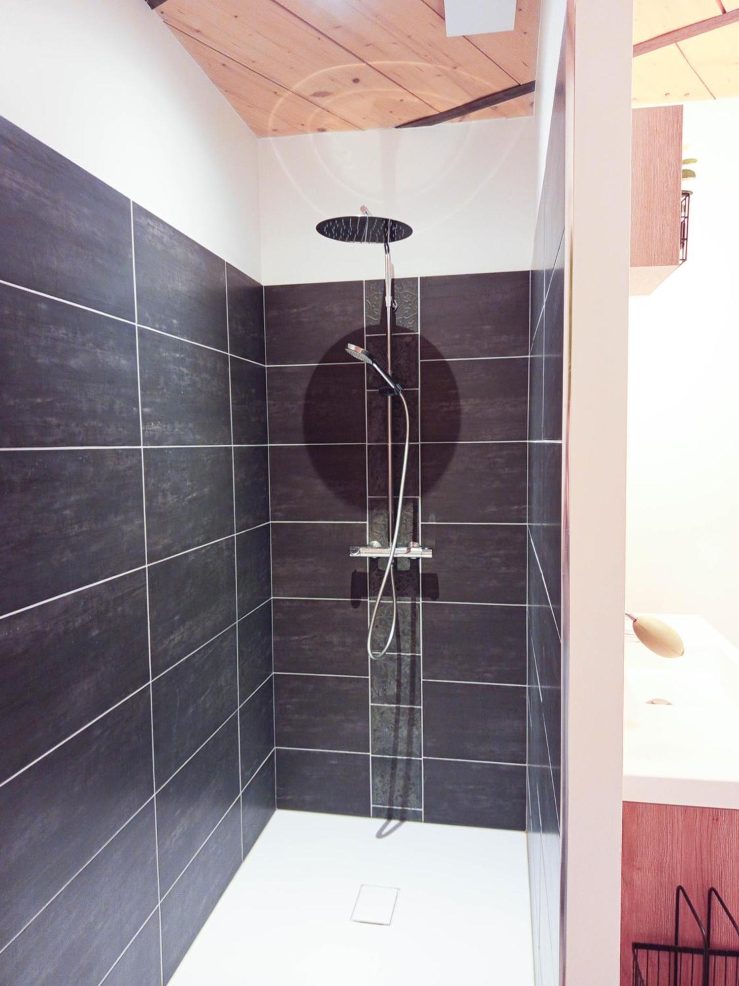 Appartement Magnifique Loft Urbain Centre, Gare Et Parking Prive *